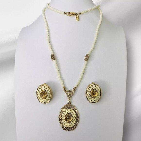 Necklace Clip Earrings Set 1928 White Bead 30” Victorian Gold Ivory Rose Pendant